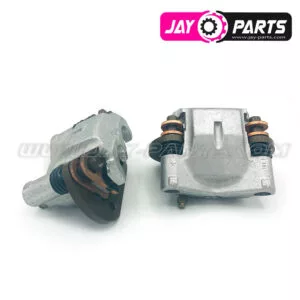 JayParts Kétdugattyús Hátsó Féknyereg Készlet Fékbetétekkel (2 db) – Polaris Scrambler / Sportsman XP 1000 S (JP0170)