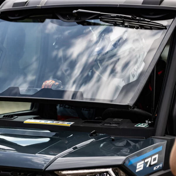 Polaris Gyári Felnyitható Első Üveg Szélvédő – Ranger XP 1000 / Ranger 1000 / XP Kinetic / Pro XD (2889020) (12. kép)